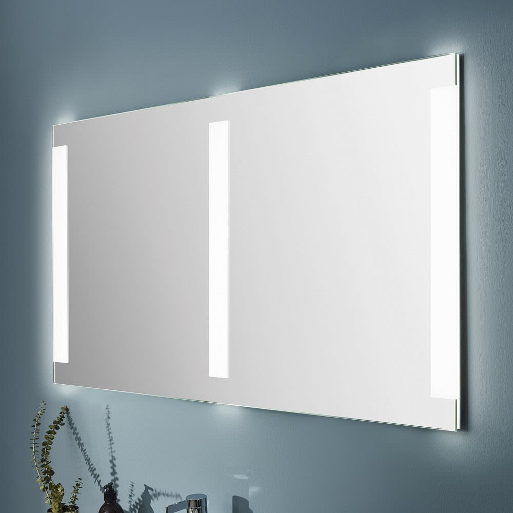 Sprinz Smart-Line LED Badspiegel 140 x 70 cm mit 3 seitlichen und 1 zentralen Sandstrahlung, Spiegel, XSL31400, - B: 140 T: 2,6 H: 70 cm