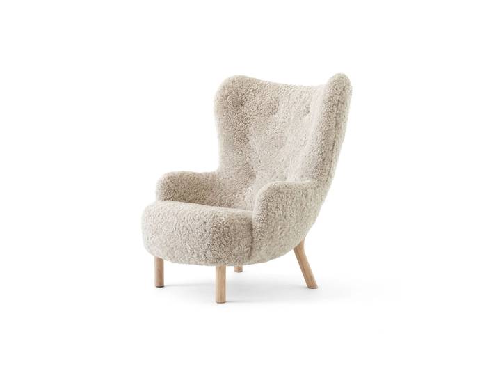 &Tradition Petra VB3 High Sessel Eiche geölt-Sheepskin Moonlight