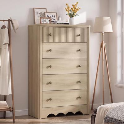 Garvee 5/6-Drawer Fluted Horizontal Dresser Chest, Round Edge, Bedroom