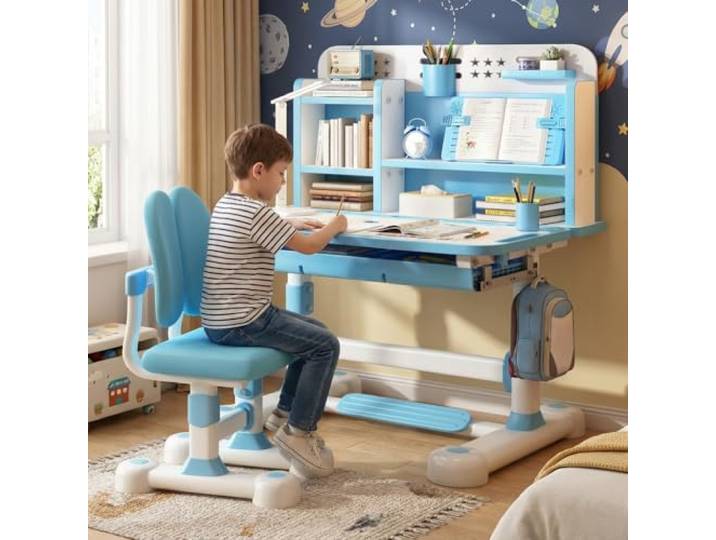 Autrfso Funktionales Kinderschreibtisch und Stuhlset mit 50° neigbarem Schreibtisch, Ablageschublade und Regalen, höhenverstellbaren Schreibtischen für Kinder von 6 bis 12 Jahren, Blau