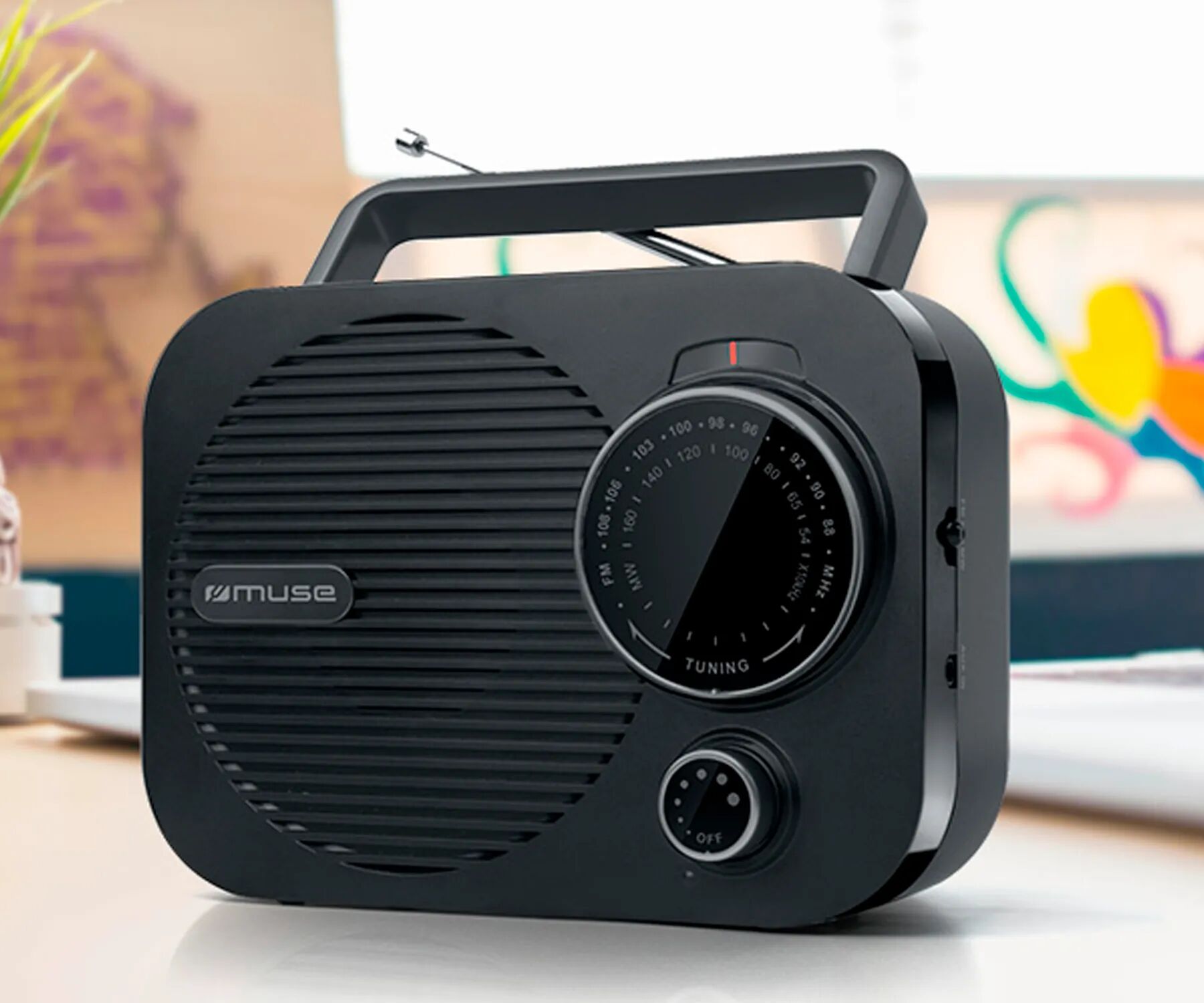Muse M-050 R Black / Radio Portátil