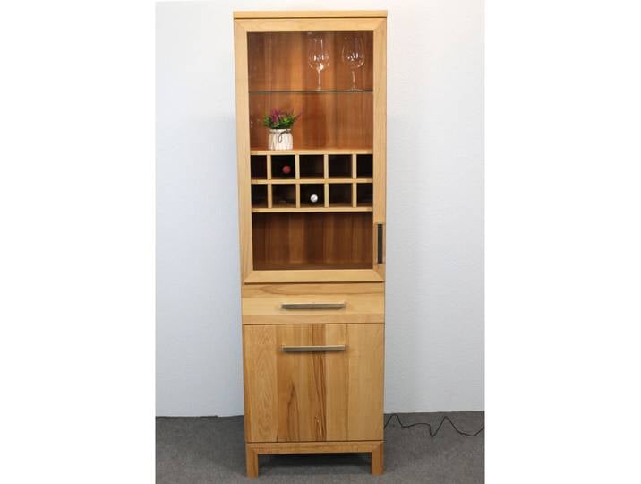 Moderne Glasvitrine mit Weineinsatz Kernbuche