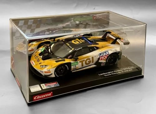 Carrera D124 - 24019 Lamborghini Huracán GT3
