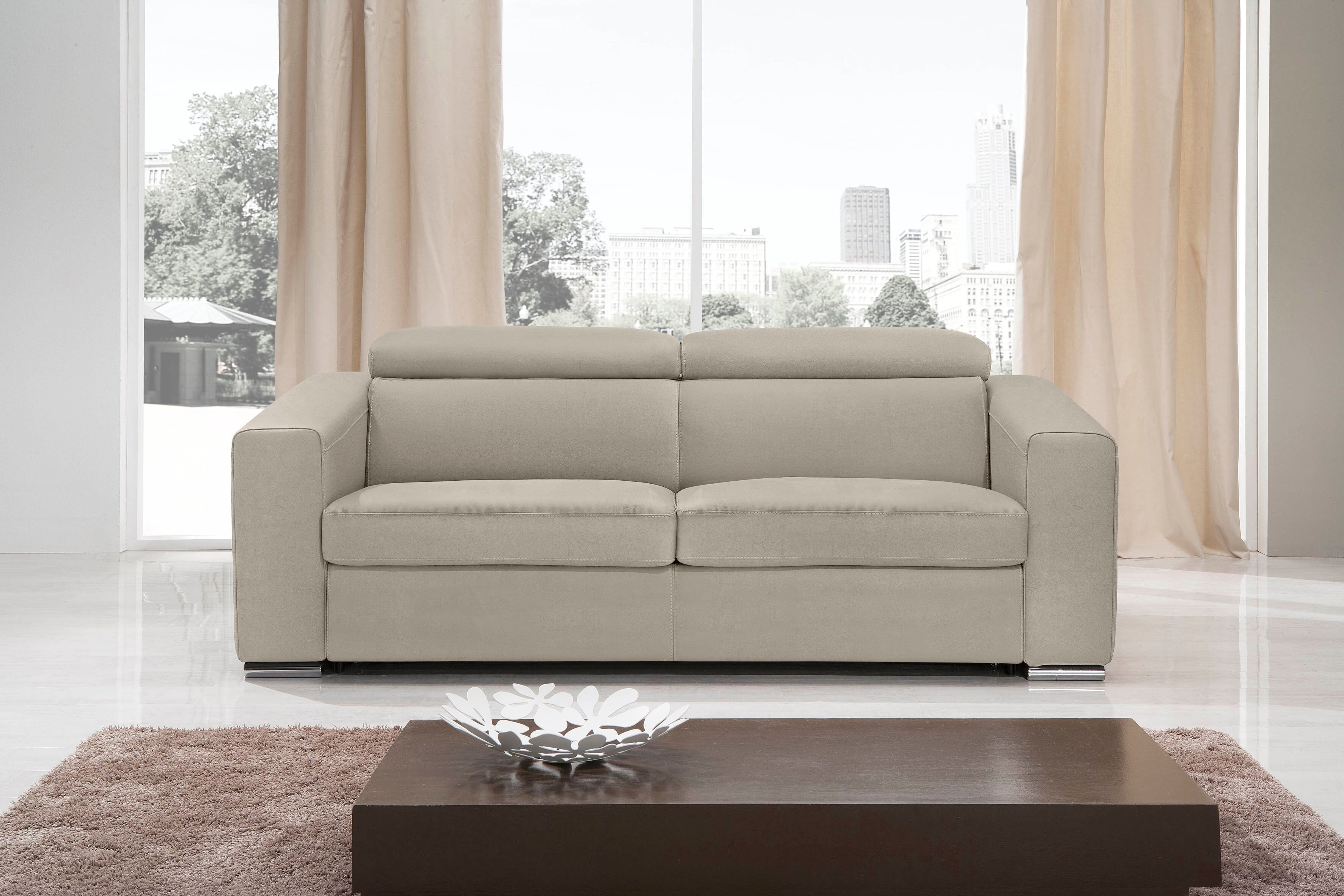 2,5-Sitzer EGOITALIANO "Cabiria, Design und super Sitzkomfort", grau (opal grau), B:226cm H:97cm T:103cm, Luxus-Micofaser Lederoptik (100% Polyester) ist ein neues technisches Gewebe mit einem visuellen und taktilen Aspekt, der dem Nubuk sehr nahe kommt, 