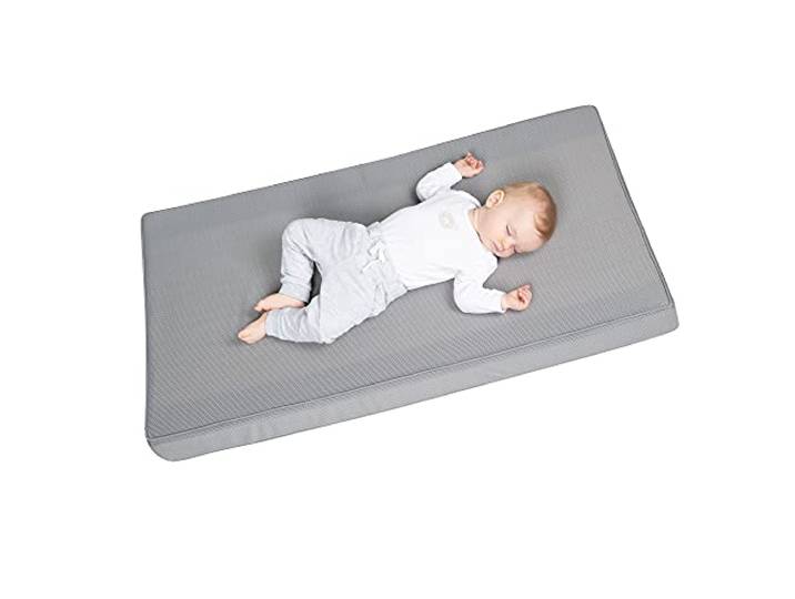 roba Babymatratze 60 x 120 cm - AIR Balance PREMIUMMESH - Matratze für Babybetten mit abehmbarem Bezug - Optimales Schlafklima für Babys