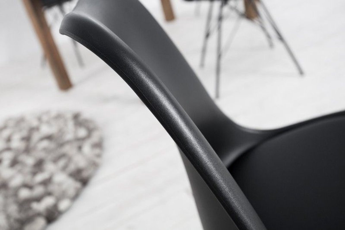 Retro stoel SCANDINAVIA MEESTERSTUK zwart - Invicta Interior