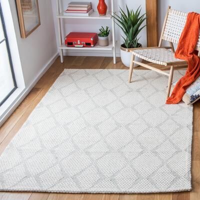 SAFAVIEH Marbella Bakarne Wool Rug