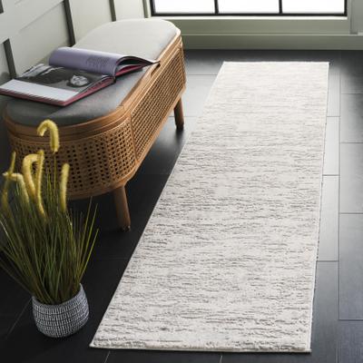SAFAVIEH Hanna Dilja Contemporary Rug
