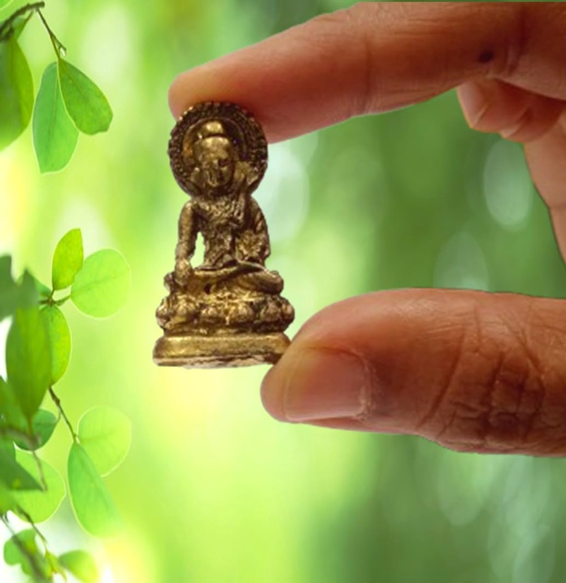Miniatuur Boeddha Beeld Varada Mudra Multicolor voor op tafel