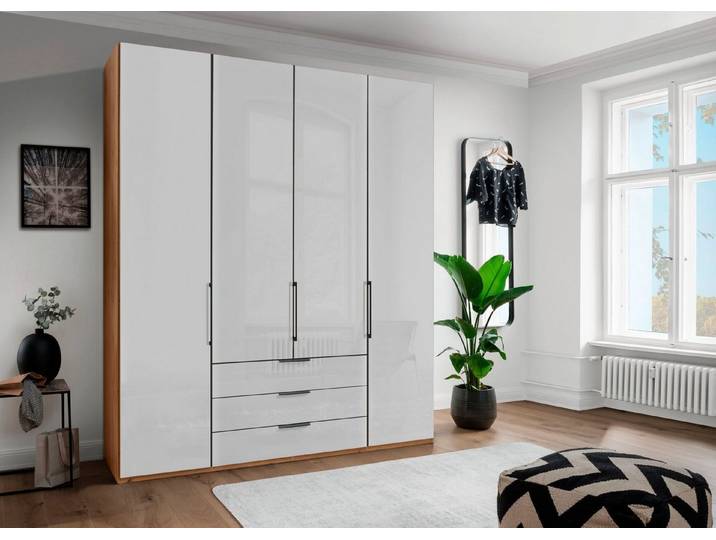 WIEMANN Kleiderschrank Monaco mit Glasfront sowie hochwertigen Beschlägen inkl. Dämpfung