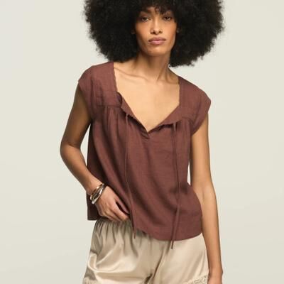 Lucky Brand Square Neck Notch Blouse - Women's Clothing Blouses Tops Dress Shirts in Marron, Size XS