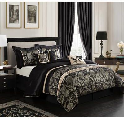 Nanshing Grand Avenue Brie Silver and Black 7-Piece Comforter Set
