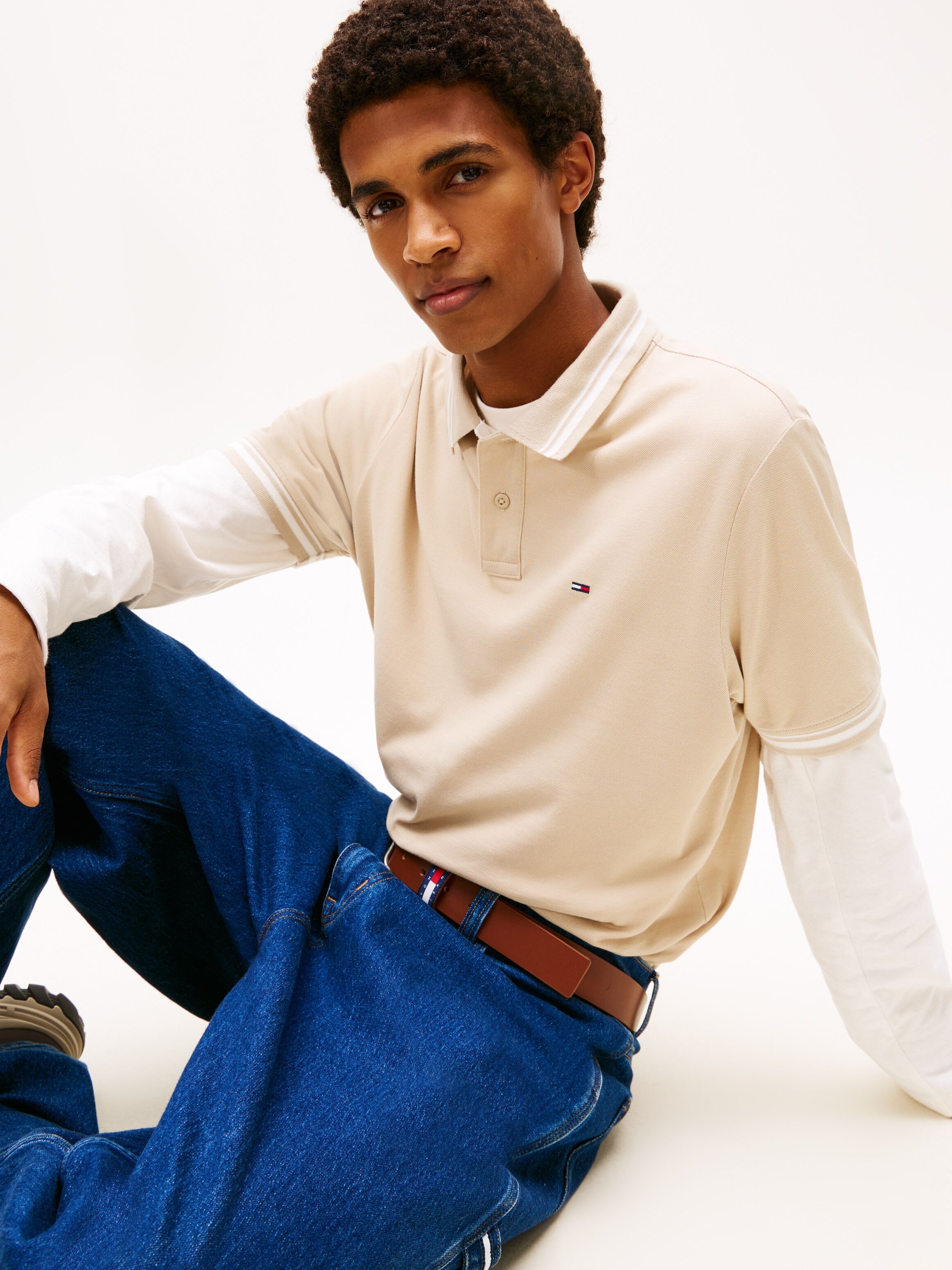 Poloshirt TOMMY JEANS "TJM REG TIPPED POLO EXT", Herren, Gr. L, beige (gulf sand), Jersey, Obermaterial: 100% Baumwolle, regular fit normal, Rundhals, eingesetzt angesetztes Bündchen kontrastfarben, Shirts Poloshirt, Mit Rundhalsausschnitt gulf sand L