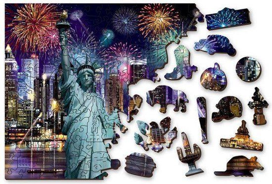 Wooden City New York bij Nacht XL Houten Vormpuzzel - 1010 stukjes - Breedte: 52 cm, Hoogte: 37,5 cm