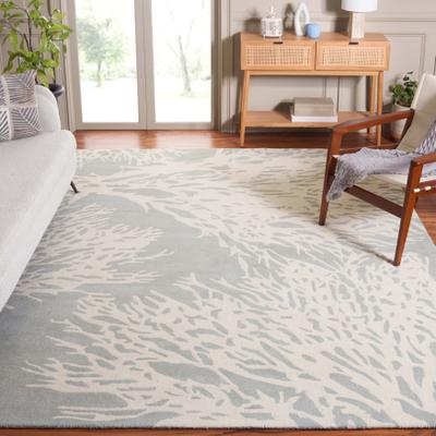 SAFAVIEH Handmade Bella Lular Modern Floral Wool Rug