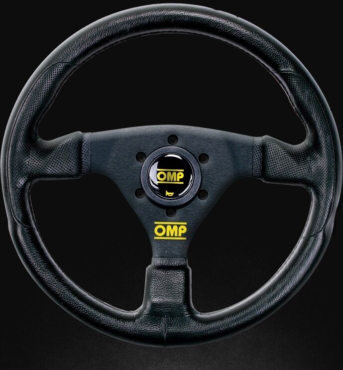 OMP OD/1981/NN Urheiluohjauspyörä