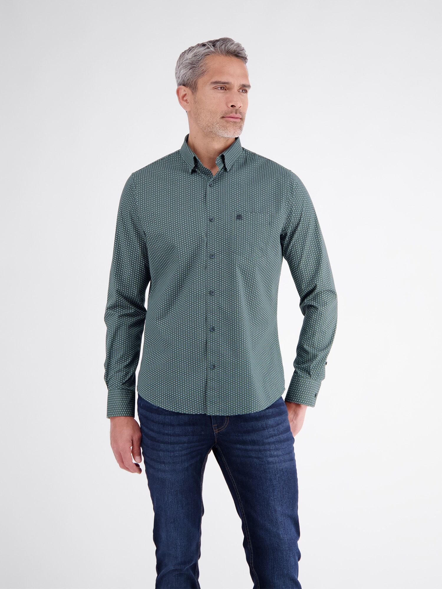 Langarmhemd LERROS "Sportives Herrenhemd mit lebendigem Printmuster", Herren, Gr. XL, Normalgrößen, grün (basil grün), 97% Baumwolle, 3% Elasthan, Hemden Langarmhemd