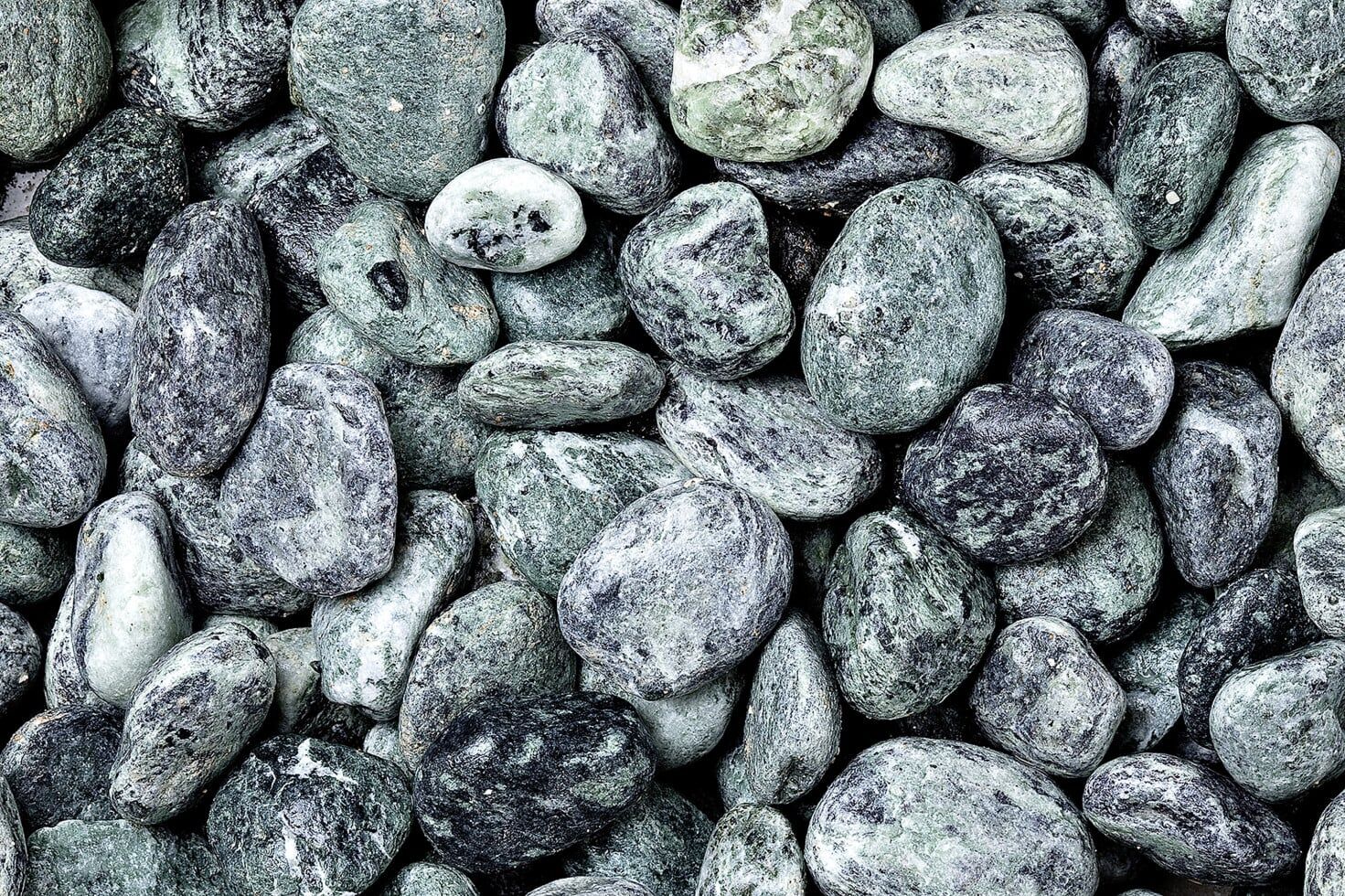 Bellamoli Granulati Kies Verde Alpi 7 - 15 mm grün 25 kg
