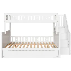 STILVORA Kinder-Etagenbett Massivholz Weiß 90x200/140x200 cm mit Stauraumtreppe und Ausziehbett