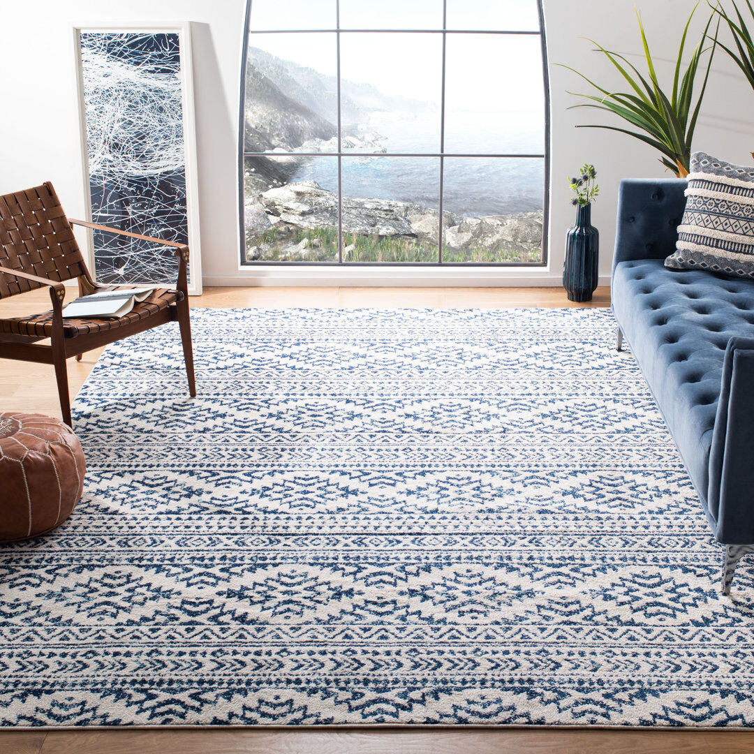 Mistana Thoren Geometric Looped / Hooked Area Rug Ivory Rectangle 122 x 183cm