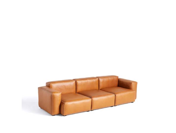 HAY Mags Soft low 3-Sitzer Sofa Sense cognac-hellgraue Naht