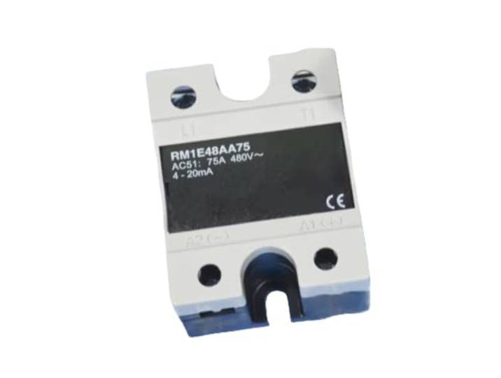 Halbleiterrelais RM1E48AA75 Relais-Controller Relaismodul-Stromkreisschutz, industrielle Steuerung