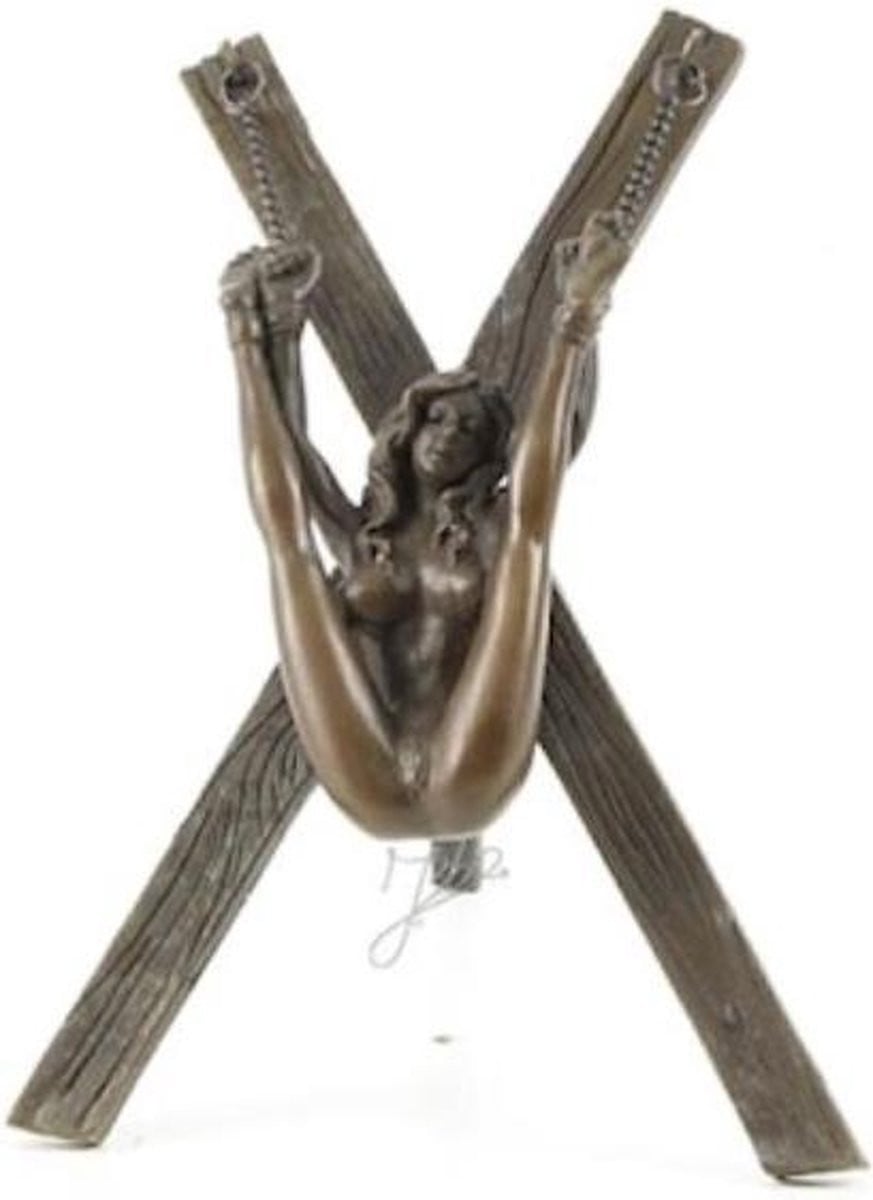 Bronzen beeld Vrouw aan kruis geketend erotisch sculptuur Hoogte: 12,8 cm