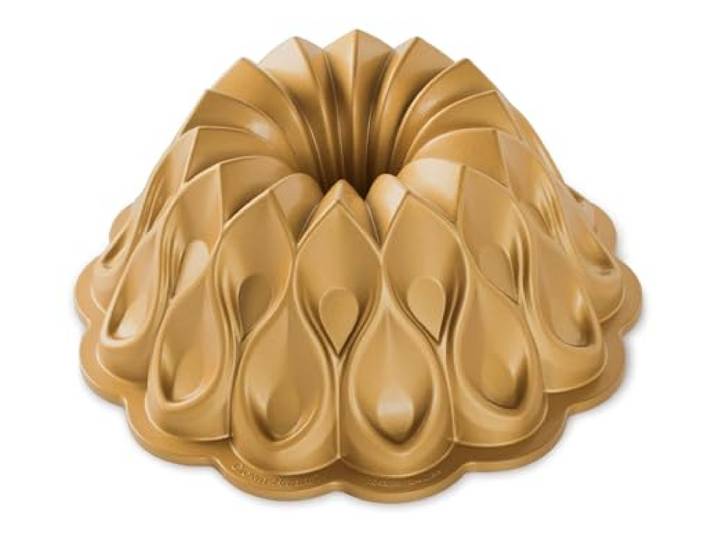Nordic Ware NordicWare Moule à gâteau Anti-adhésif Couronne Doré 25\,4 x 25\,4 x 9\,9 cm