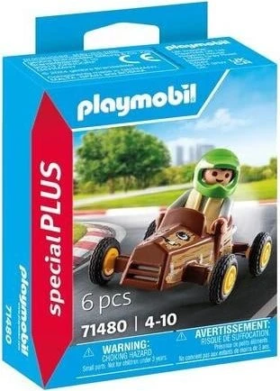 Kind mit einem Gokart