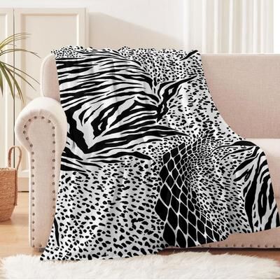 Shop Station Pink Leopard Flannel Throw Blanket Soft Cheetah Print Blanket For Couch, Bed, Travel & All Seasons a 51x59in