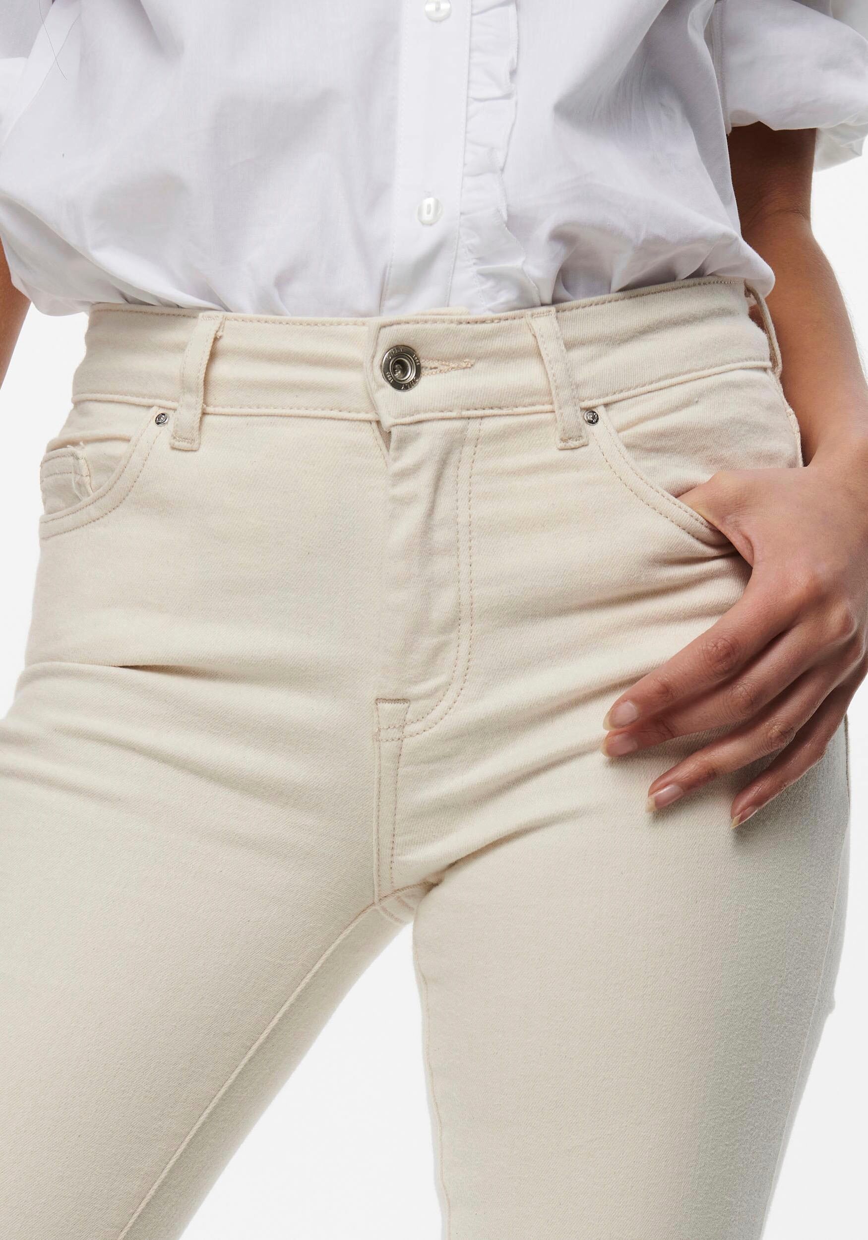 Bootcut-Jeans ONLY "ONLBLUSH MID FLARED DNM DOT019 NOOS", Damen, Gr. S (36), Länge 34, beige (ecru), Denim/Jeans, Obermaterial: 92% Baumwolle, 6% Elastomultiester, 2% Elasthan, unifarben, bootcut fit lang, Jeans Bootcut-Jeans, Baumwollmischung, bootcut fi