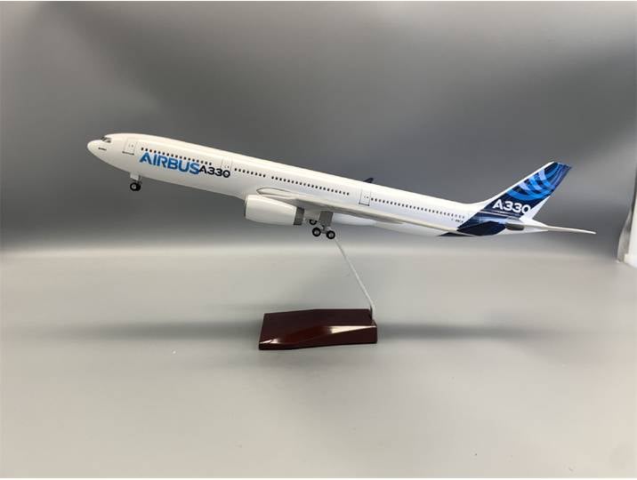 47CM avion A330-300 Prototype Airlines modèle avion décorations de table résine avion Miniature pour avions Souvenir cadeau par