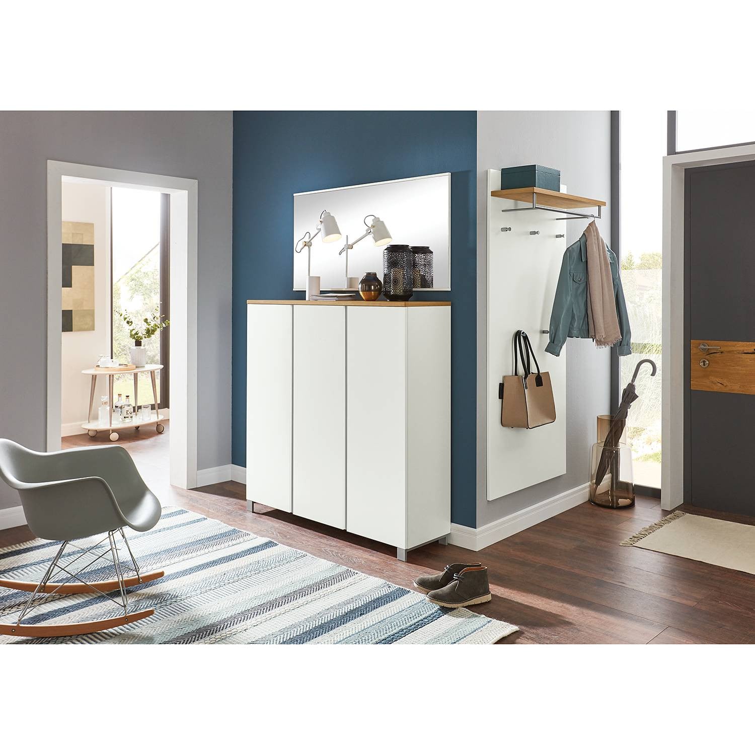 home24 Spiegel II wit met gelakt massief beukenhout frame, Breedte: 123 cm