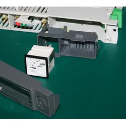 ABB AM-XR-0-250-300/5 XR Bimetall Ampèremeter 0-250-300/5A mit Schlepzeiger 48x48mm NHSN714003P1250