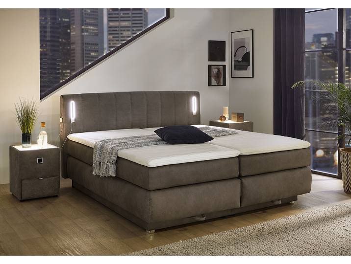 Boxspringbett JOCKENHÖFER GRUPPE Kati erhältlich in der Grösse 180x200cm , braun (braun 415, 08), B:191cm L:215cm, Bezug Bett: Mictrofaser (100% Polyester);Topper und Matratzenspiegel: 100% Polyester, Komplettbetten, Boxspringbett, Höhenverstellbares Kopfteil mit LED´s, USB- Ladeports 180 cm x 200 cm