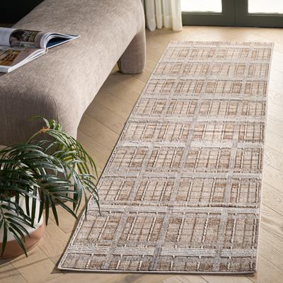 SAFAVIEH Finley Metella Geometric Rug