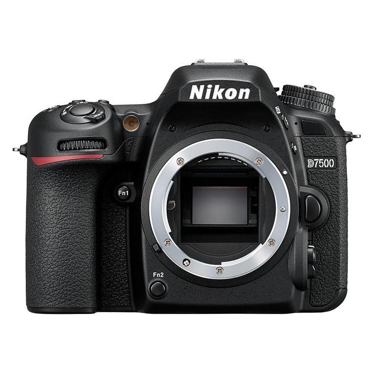Nikon D7500 Kit (18 - 300 mm, 21.51 Mpx, APS-C / DX) (VBA510K004)