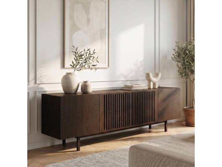 IDIMEX Lowboard Linn, 180 cm aus Massivholz, Nussbaum Finish - TV Lowboard mit Lamellentüren, TV Schrank aus Kiefernholz, Sideboard für Wohnzimmer und Flur, niedrige Kommode mit Stauraum.