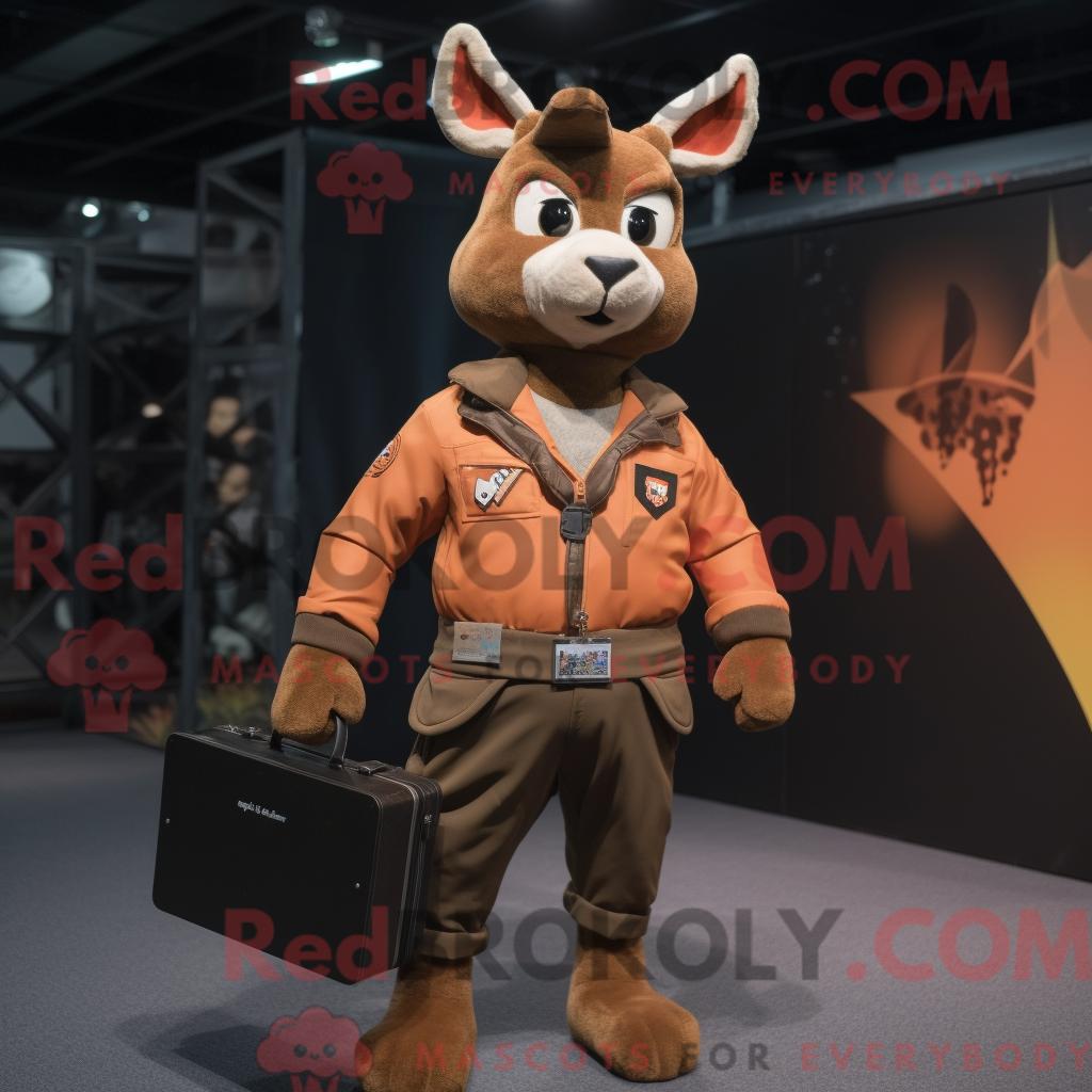 Maskottchen REDBROKOLY eines Rosthirsches mit Bomberjacke und Aktentasche