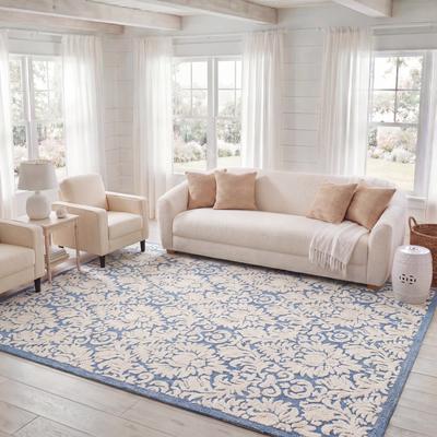 SAFAVIEH Handmade Blossom Camilia Wool Rug
