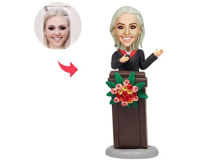 Topper de gâteau personnalisé pour remise de diplôme, Bobblehead personnalisé pour femme diplômée debout sur le podium