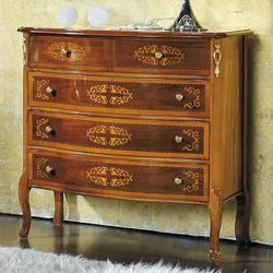 Schubladenkommode in Nussbaumfarben Barock Look