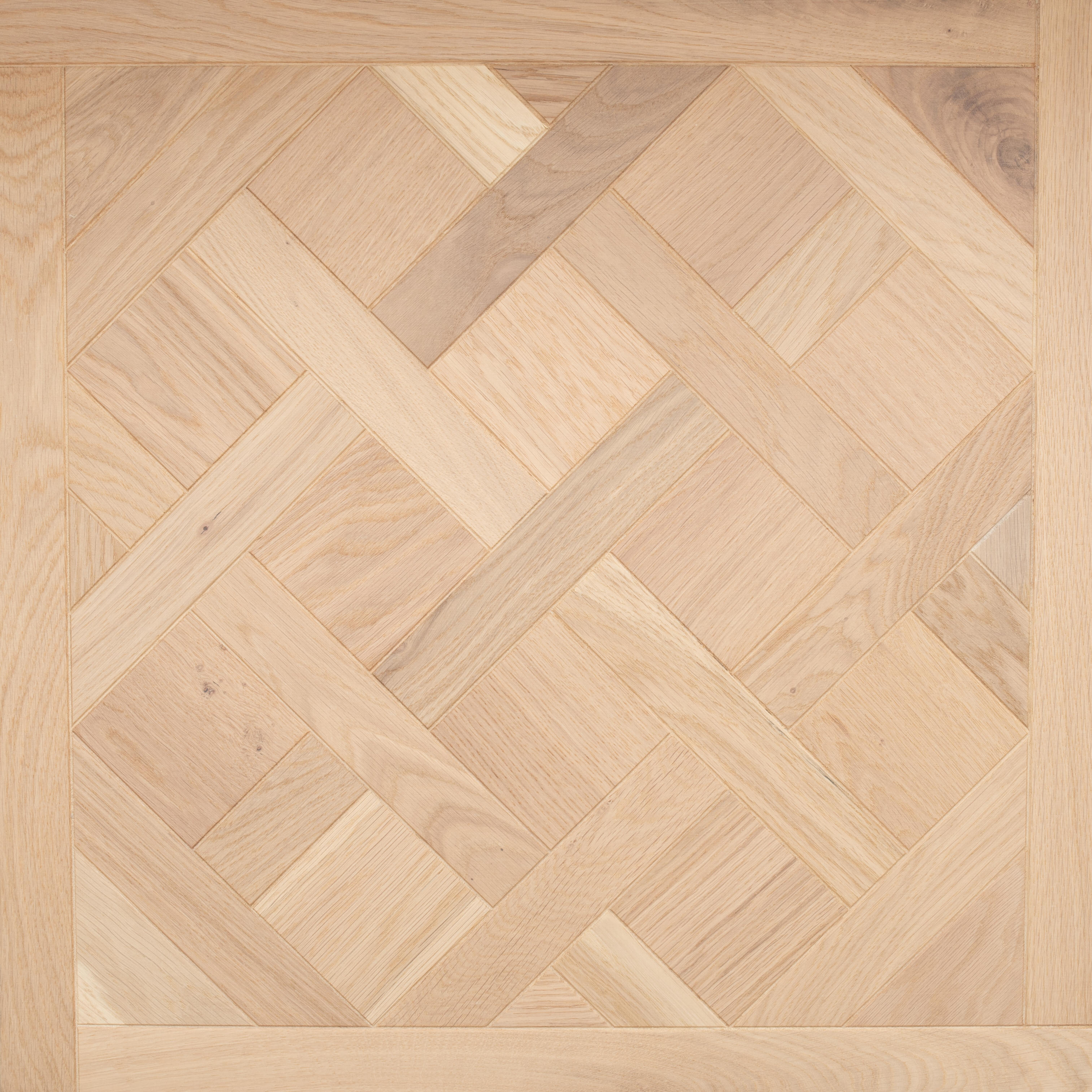 Luxury Flooring Versailles Grey Engineered Oak Brushed & Invisible Oiled Flooring - 14mm x 600mm x 600mm