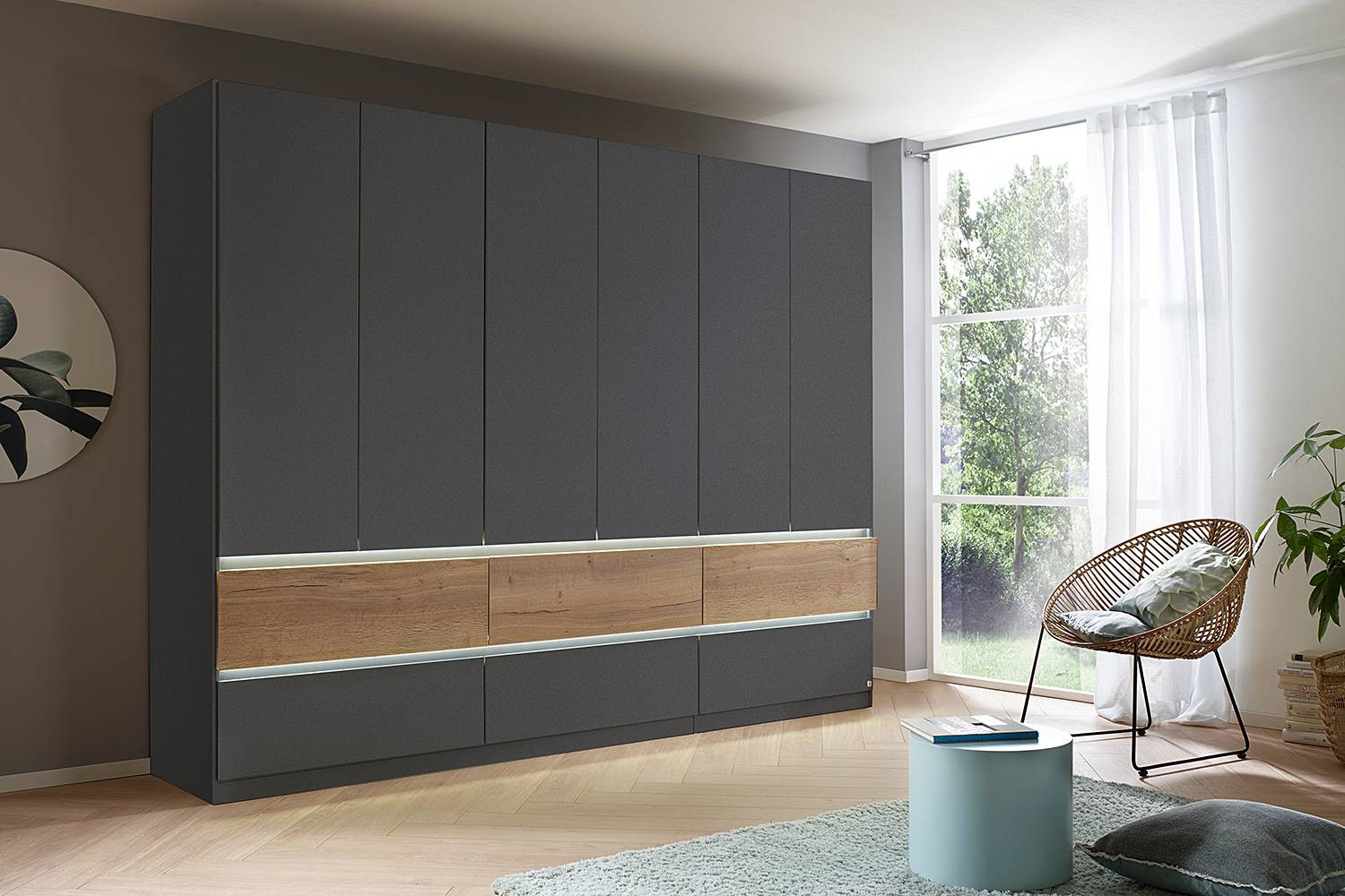 home24 Winnipeg Draaideurkast met LED-verlichting, grijs/metallic grijs