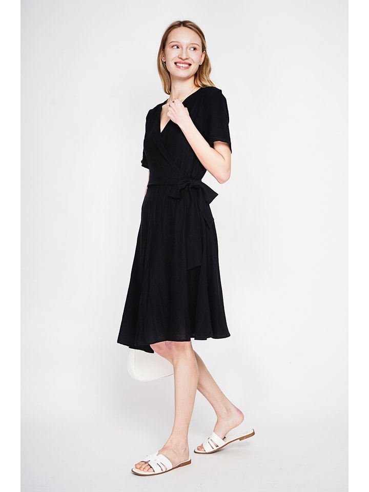 ASSUILI Kleid in Schwarz - 40
