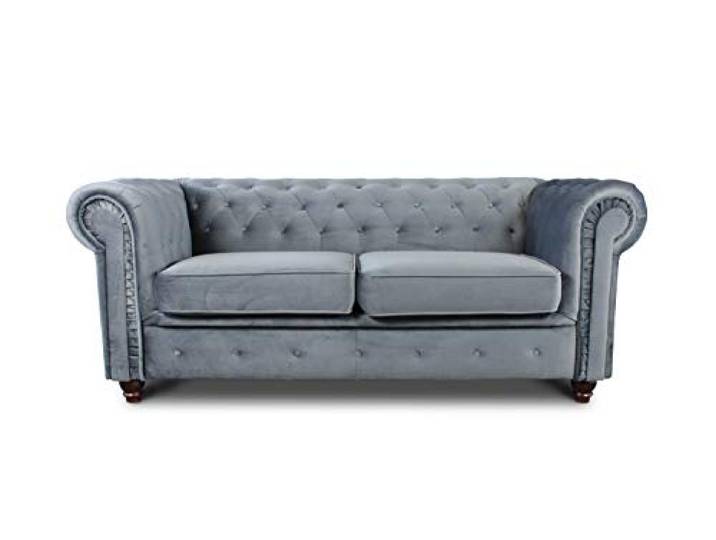 Sofnet - Sofa Chesterfield Asti 2-Sitzer (Grau, Velvet 10) Couchgarnitur, Polstersofa, Glamour Design, Veloursstoff, Holzfüße, komfortabel für Wohnzimmer