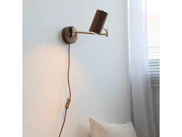 Lampes murales en bois de noyer nordique japonais, bras articulé, éclairage intérieur, décoration artistique pour la maison, lustres LED pour chevet, canapé, coin, bureau