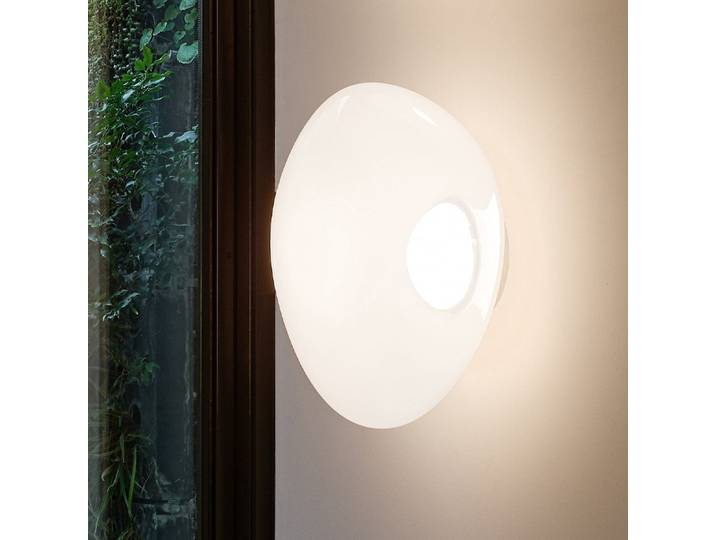 Melt Surface LED Wandleuchte Opal/Gold - Tom Dixon - Wohnzimmer - Design - Kunststoff - Rund