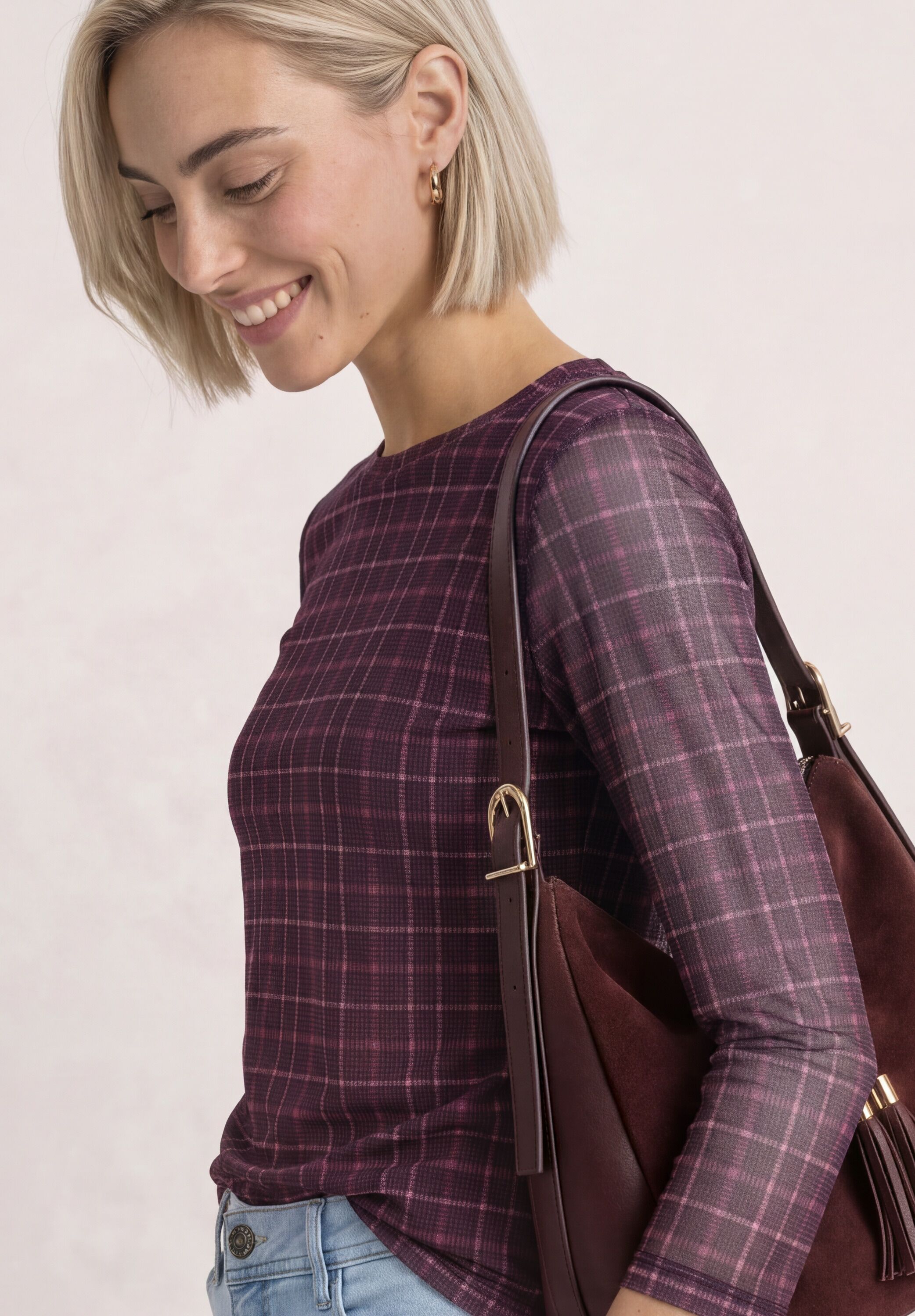 3/4-Arm-Shirt STREET ONE, Damen, Gr. 42, lila (rustic rouge), Mesh, Obermaterial: 95% Polyester, 5% Elasthan. Futter: 100% Viskose, kariert, normal hüftbedeckend, U-Boot-Ausschnitt, abgesteppte Kante, Shirts 3/4-Arm-Shirt, aus Mesh mit Print / Kariert rus