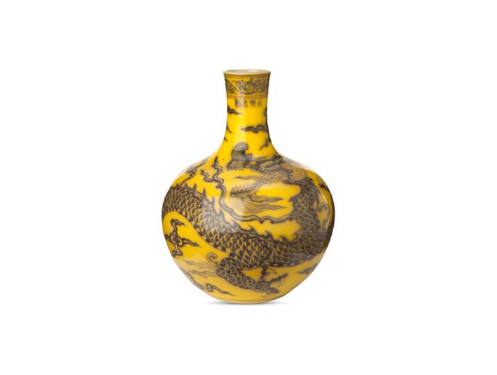 Grosse, handbemalte Design Vase „Dragon Ball Body“ Gelb Pols Potten